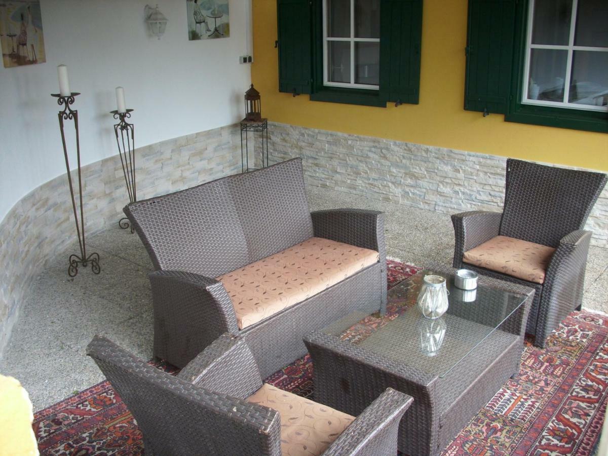 Gaestehaus Maxltoni Kitzeck im Sausal Exterior foto
